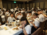 ４組ホテル食事