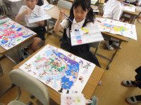 ４組　絵の具